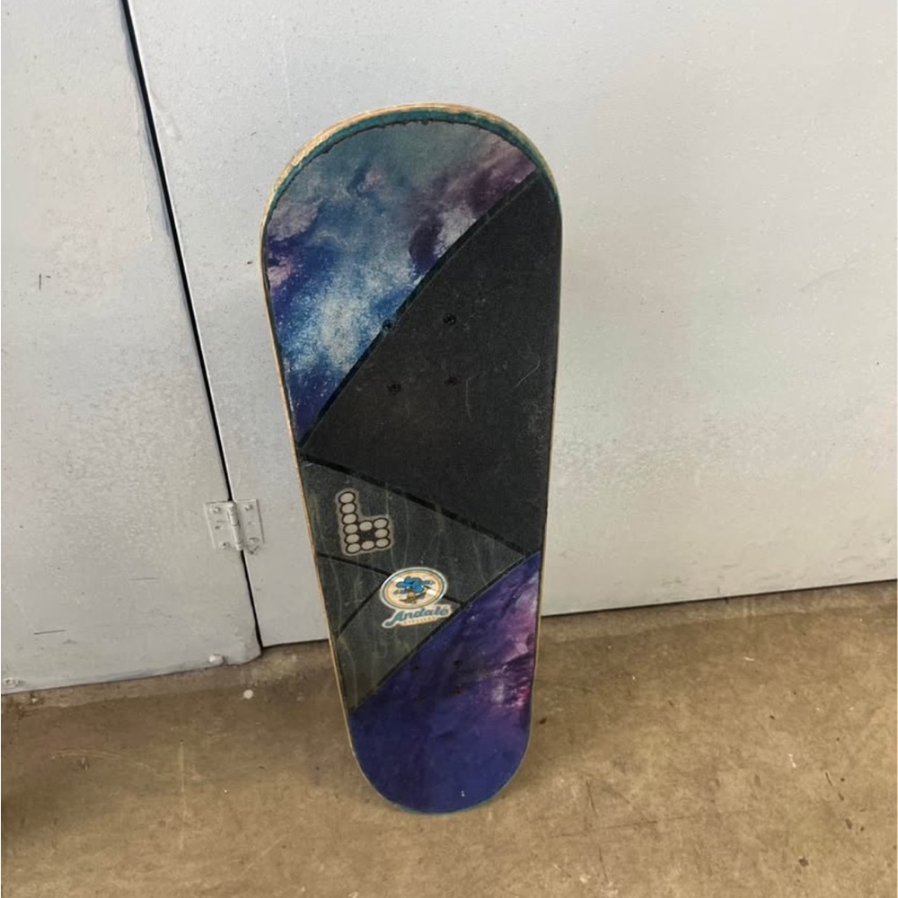 Braille Skateboard